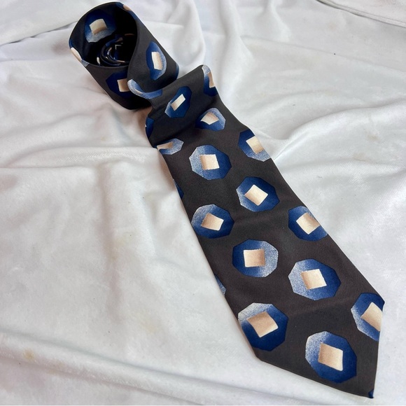 SAKS FIFTH AVENUE Mens Tie 100% Silk Blue Gray Circle Square Pattern - Picture 8 of 8